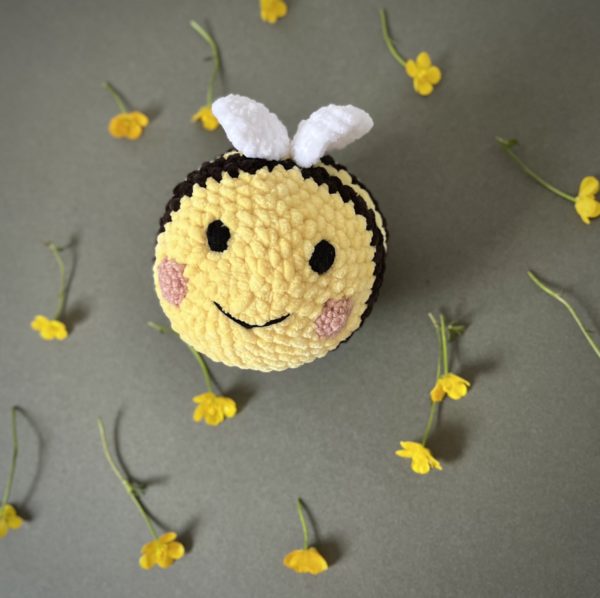 Beatrix Bee - Image 4