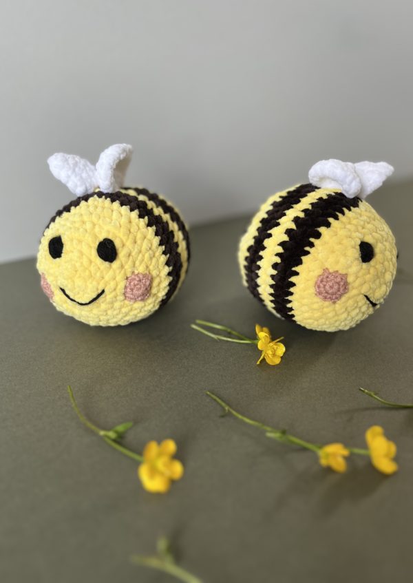 Beatrix Bee - Image 3
